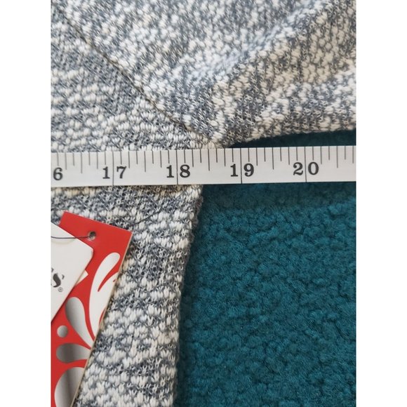 Hot Kiss Womens Long Sleeve Top Gray White Medium Knit Lace Back Sweater Size M - Picture 4 of 6